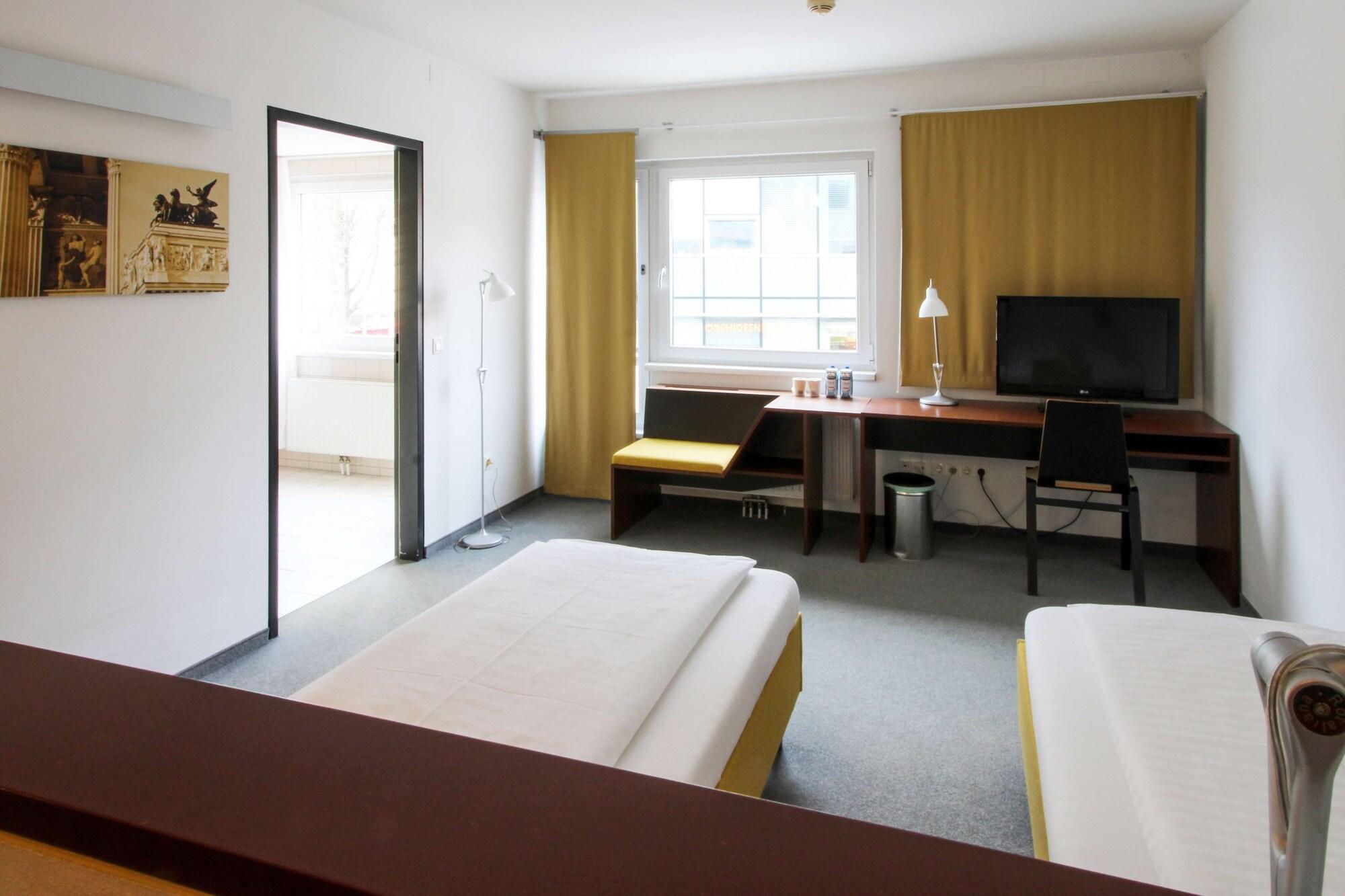 Kyriad Vienna Altmannsdorf Exteriör bild