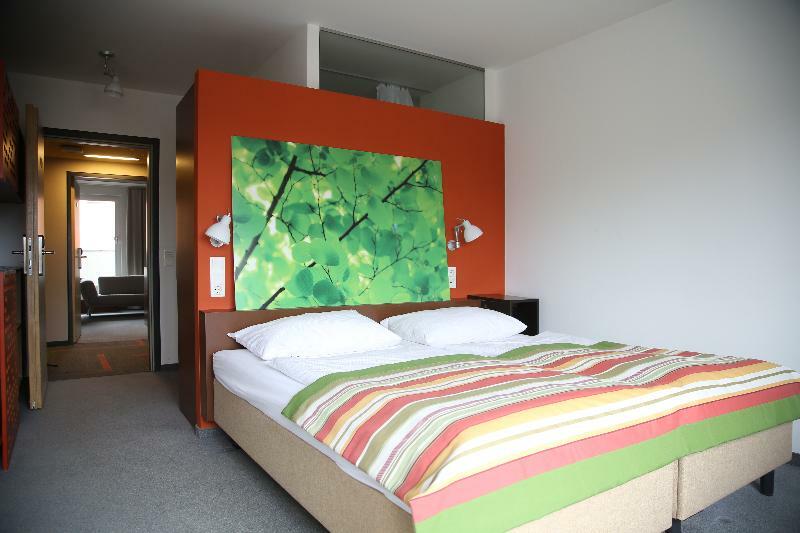 Kyriad Vienna Altmannsdorf Exteriör bild